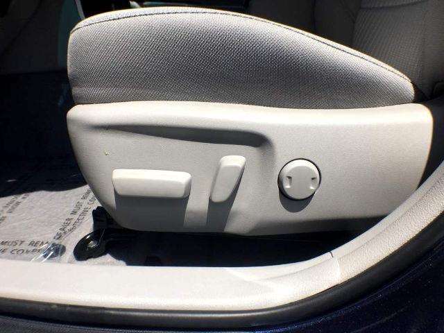 2017 Toyota Camry LE 4Dr Sedan